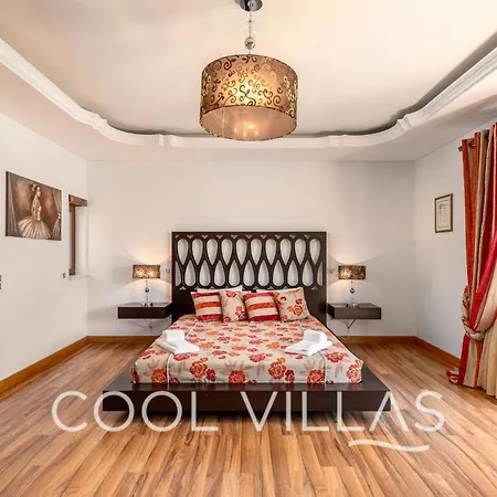 Aurora Premium Villa Walking Distance To Beach Albufeira