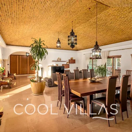 Aurora Premium Villa Walking Distance To Beach Willa Albufeira