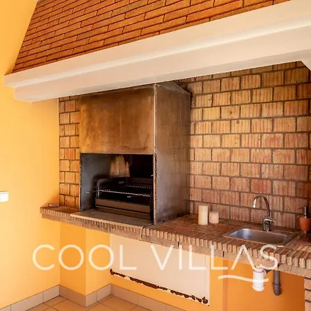 Aurora Premium Villa Walking Distance To Beach